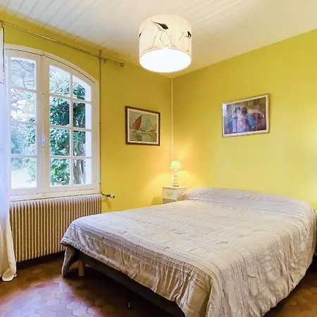 Charmante De Plain Pied A Proximite De La Villa