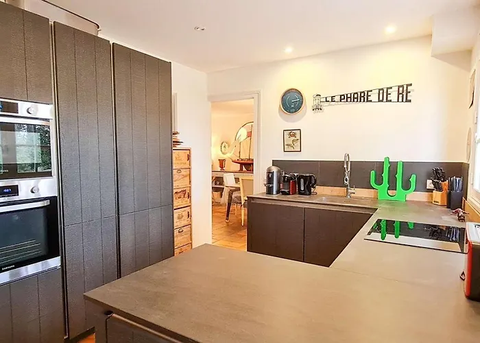 Charmante De Plain Pied A Proximite De La Villa